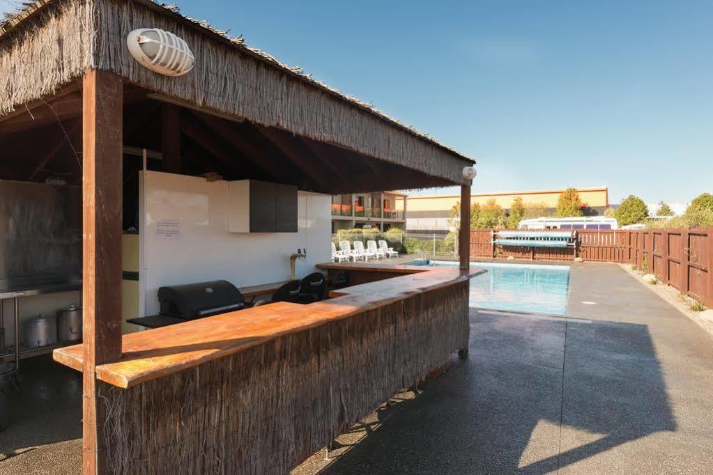 Lobster Inn Motel Кайкоура Экстерьер фото